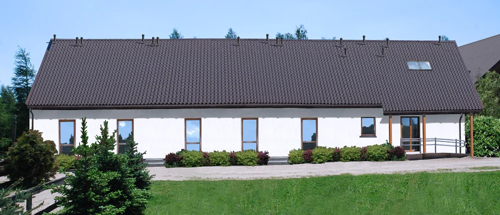 Budynek Domu Seniora Atos w Holonkach